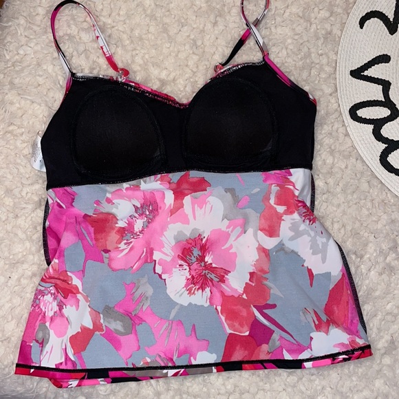 Women’s Aqua Green Tankini Bathing Suit Top - Picture 5 of 9